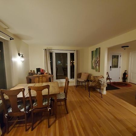 La Maison Aux Camelias Bed & Breakfast Коутикук Екстериор снимка